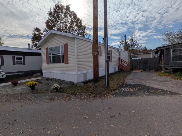 33 Mount Mansfield Avenue, Colchester, VT 05446