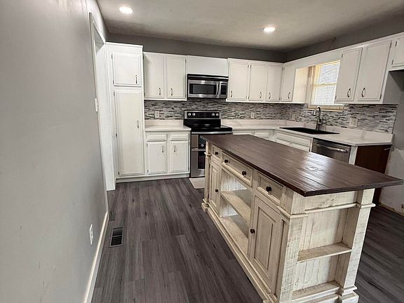 4th image of 7769 Maida Vale Cir
