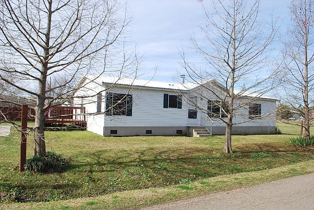 1st image of 151 E Railroad St