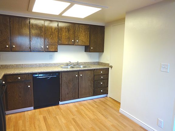 4th image of 2541 W Greyhackle Ln