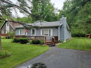124 Blossom Ct, Houghton Lake, MI