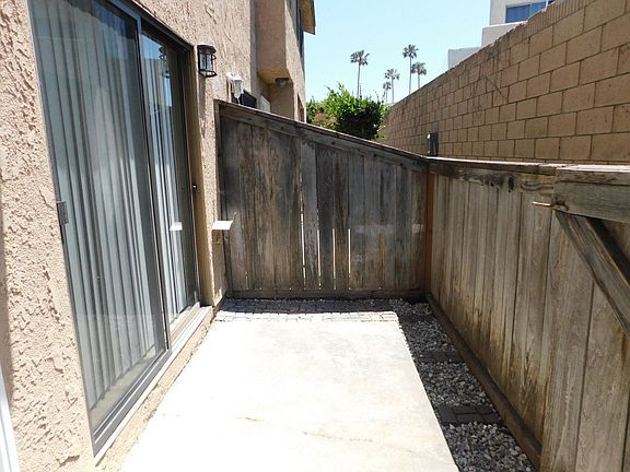 4th image of 18861 Smokewood Cir APT 3