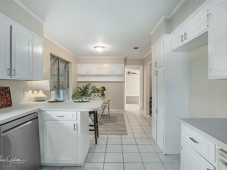 7617 Tampa Way — Photo 8