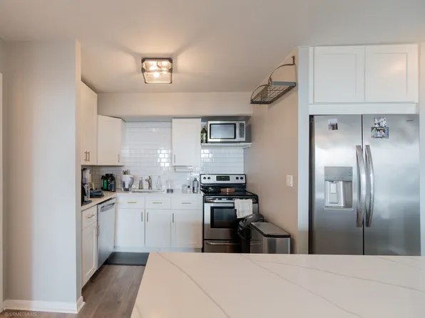 2007 N Sedgwick St APT 202, Chicago, IL 60614