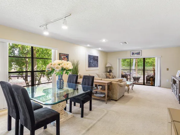 29 Stratford Lane West Unit B, Boynton Beach, FL 33436