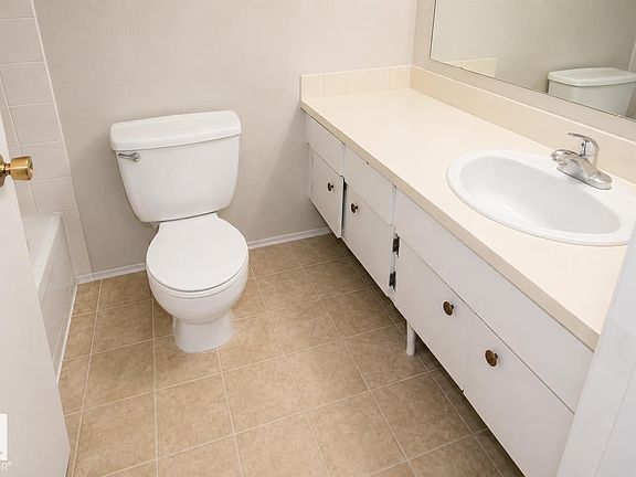 4th image of 5125 Riverbend Rd NW #223