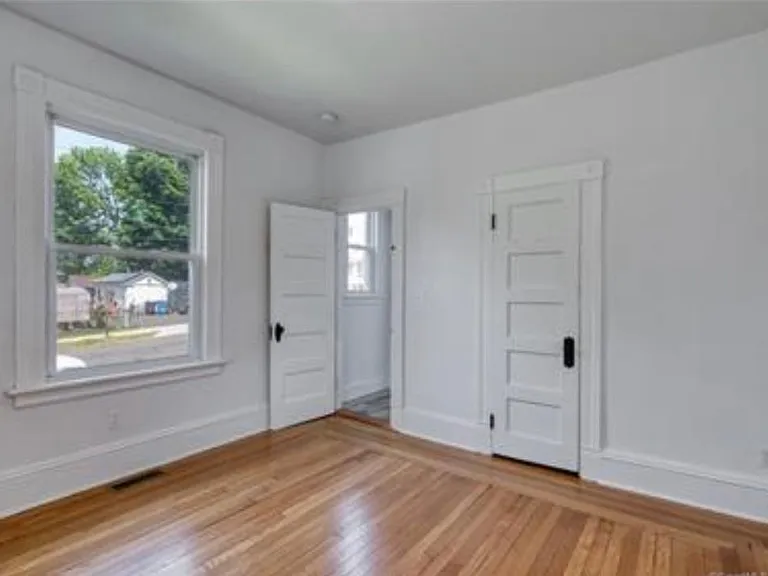 101 Monroe St #1 — Photo 10