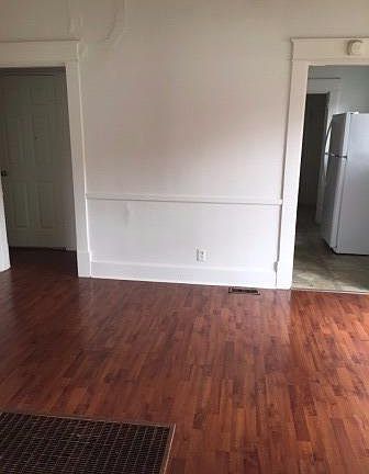 5th image of 530 E Loudon Ave