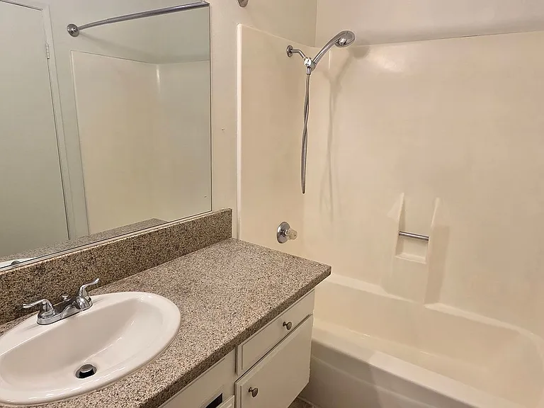 1347 Iguana Cir — Photo 9