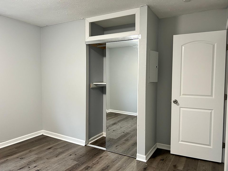 8860 Smithfield Apts Ln Smithfield VA Zillow