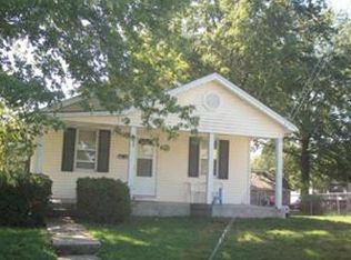 903 E Main St, Richmond, MO 64085