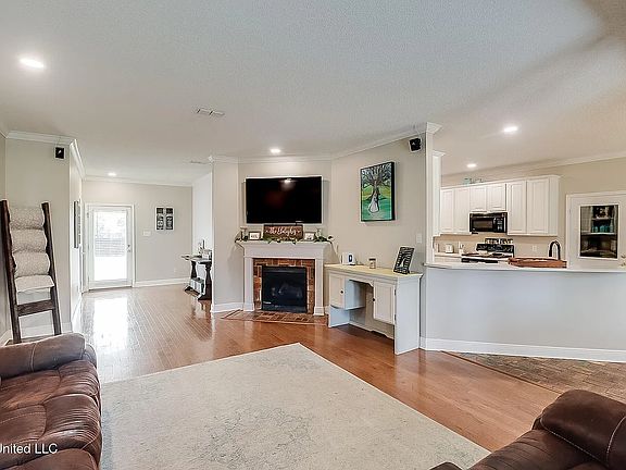 4th image of 12527 Windance Dr