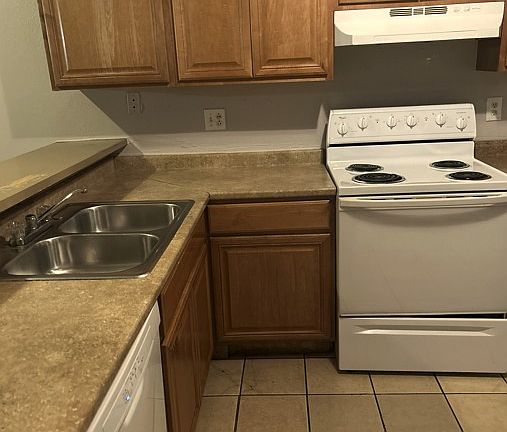 2nd image of 2426 E Waltann Ln