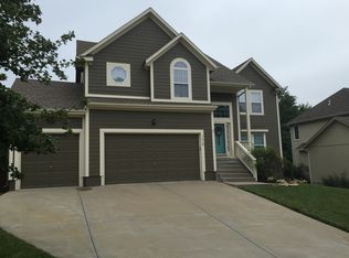 7310 Charles St, Shawnee, KS 66216