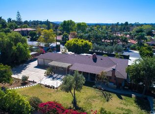 1341 La Loma Dr, Santa Ana, CA 92705