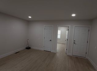 253 Linen Ave FLOOR 1, Bridgeport, CT 06604