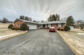1st image of 155 Lawndale Dr