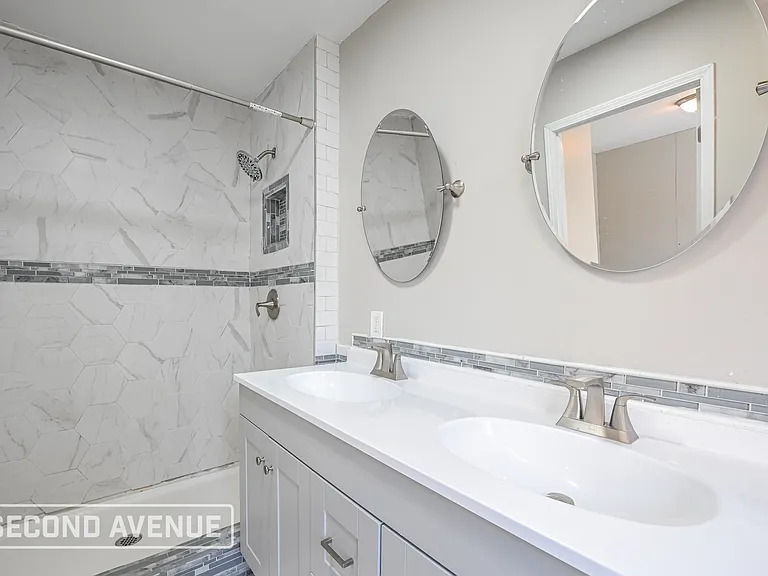 308 Lea St — Photo 15