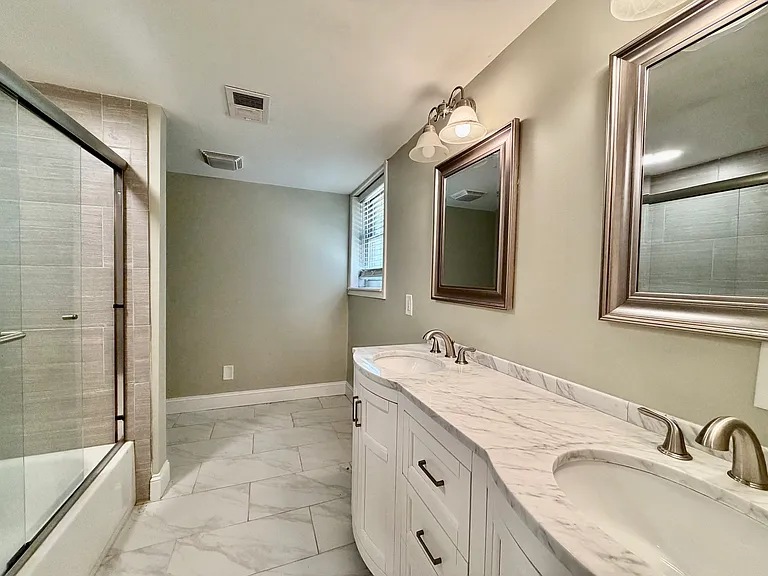 109 James Dr — Photo 19