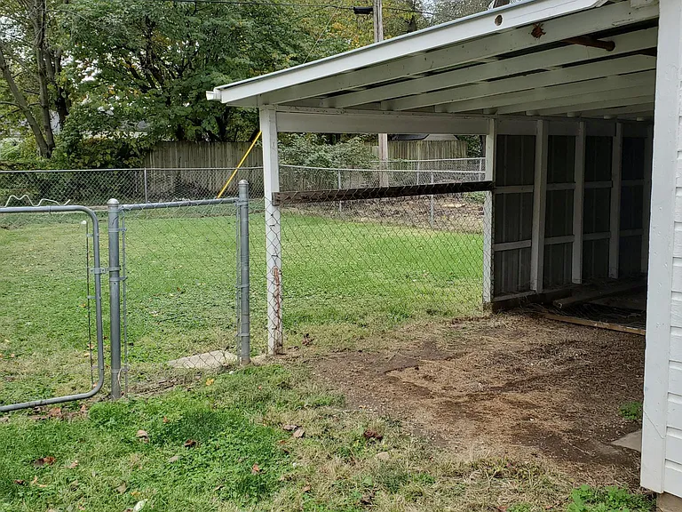 1526 W Atlantic St — Photo 15