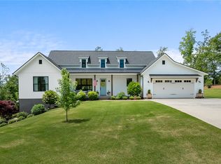 412 Pepper Ct, Seneca, SC 29678