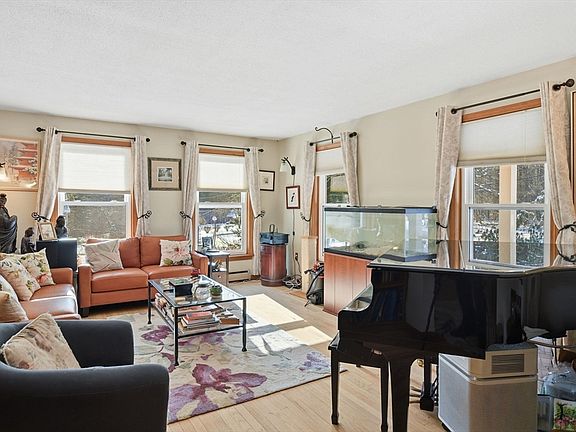 3rd image of 42 Clark St