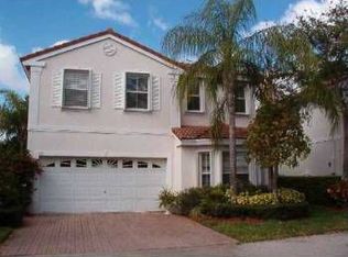 1115 W Lake St, Hollywood, FL 33019