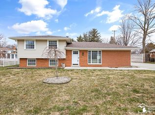3714 Ridgedale Ln, Lambertville, MI 48144