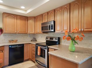 43725 Avenida Alicante, Palm Desert, CA 92211