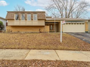 309 Falcon Ridge Way, Bolingbrook, IL 60440