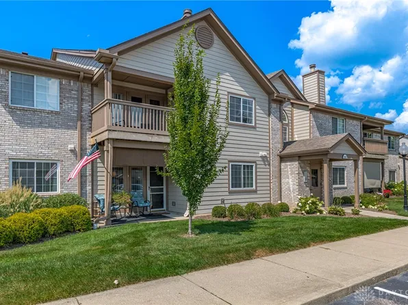 1680 Piper Ln, Dayton, OH 45440