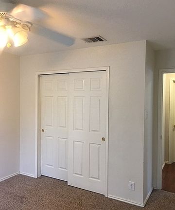 4th image of 236 Goliad Dr