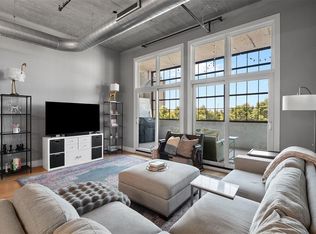 4100 Forest Park Ave APT 323, Saint Louis, MO 63108