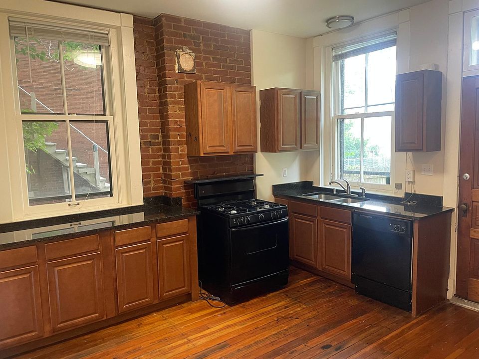 1st image of 1610 S 3rd St #1