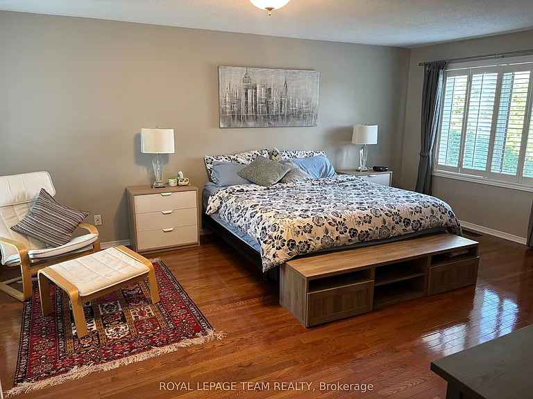 3 Tower Hill Cres — Photo 7
