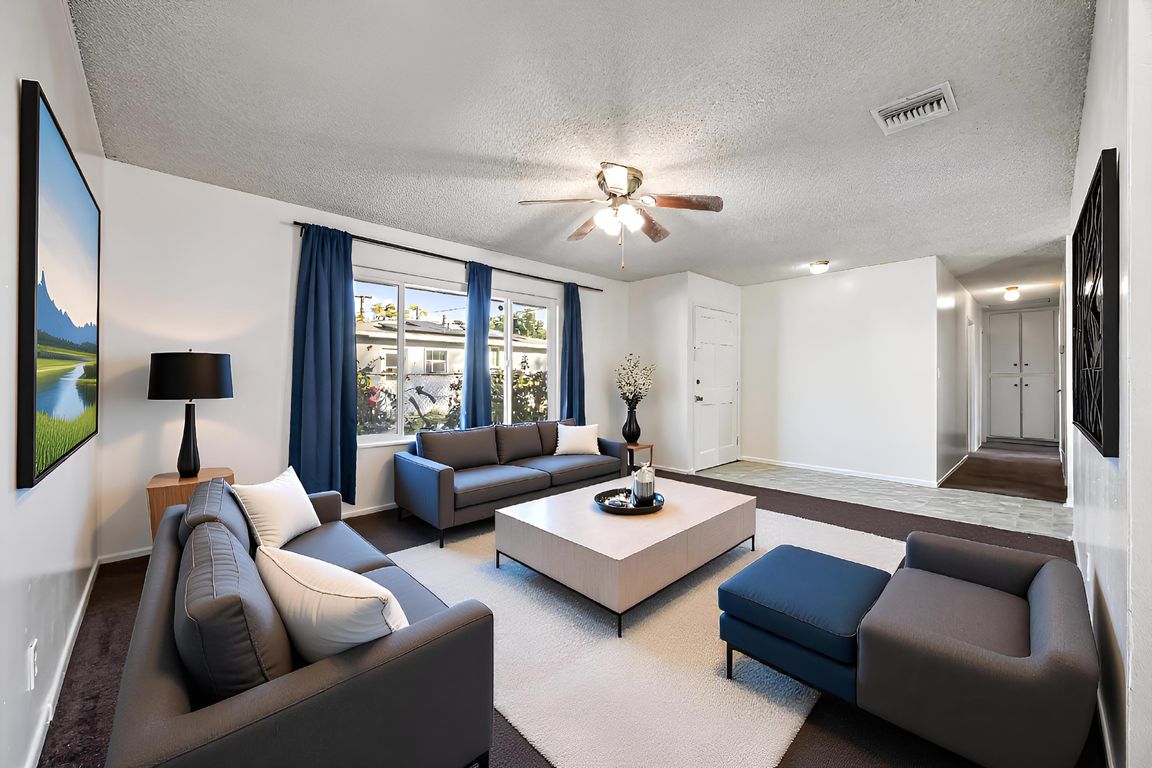 next background image