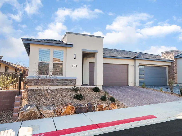 9601 Jadeite Ln — Photo 1