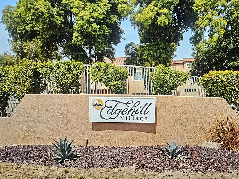1400 W Edgehill Rd — Photo 21