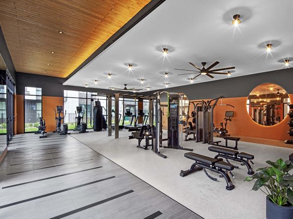 10421 Deerwood Rd #3326