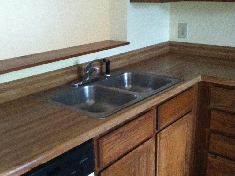 9 Astor Ct — Photo 7