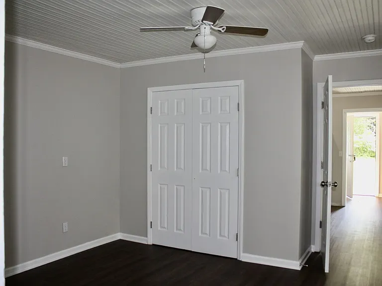 841-843 Gay St — Photo 11