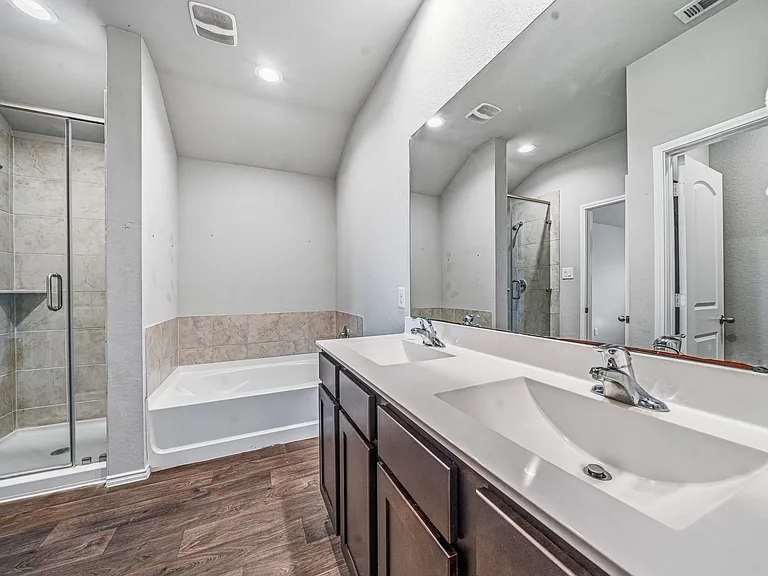 22623 Loreto Costa Ln — Photo 23