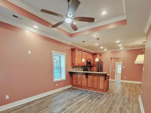 1308 15th Ave SE, Decatur, AL 35601