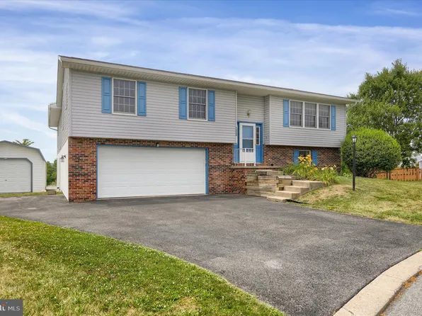 133 Julian Dr, State College, PA 16801