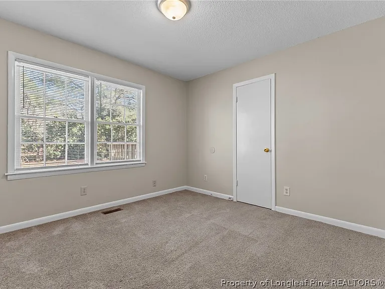 4418 Spinel Dr — Photo 15