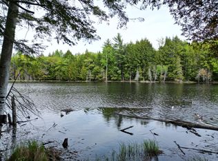 6 Run Around Ln, Howland, ME 04448