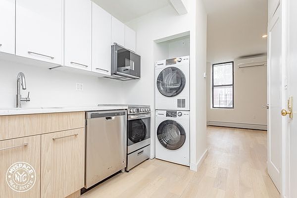 1st image of 419 Marcus Garvey Blvd APT 4