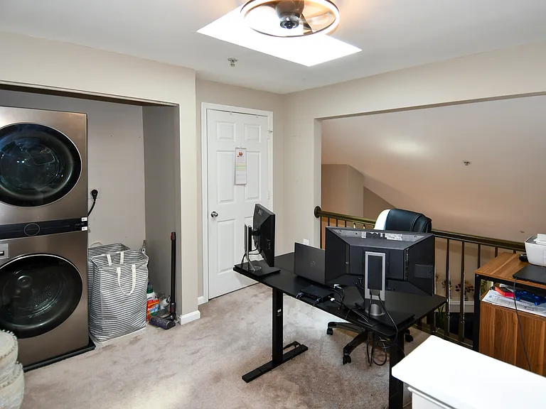 5121 Travis Edward Way #J — Photo 19