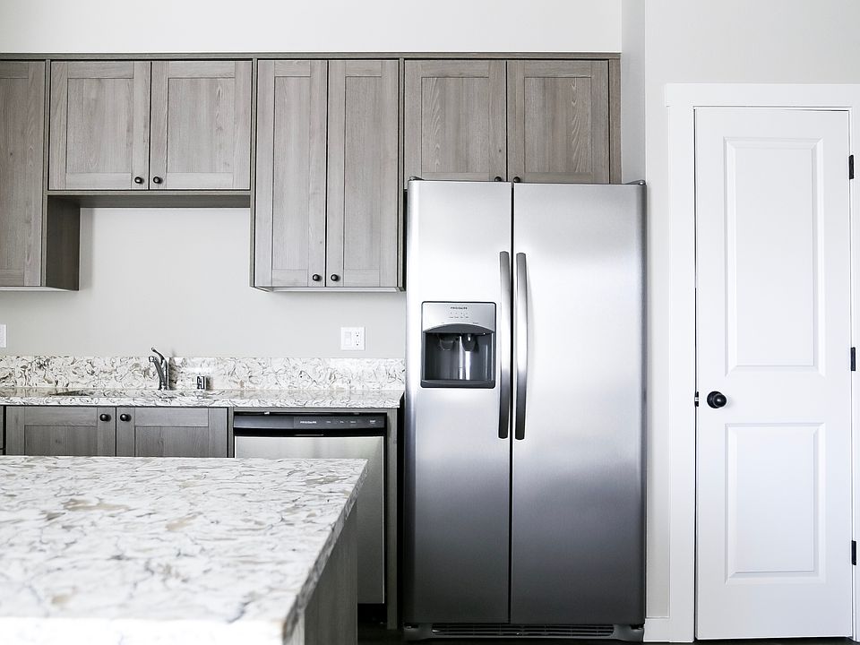 1st image of 4705 NE 66th Ave #16