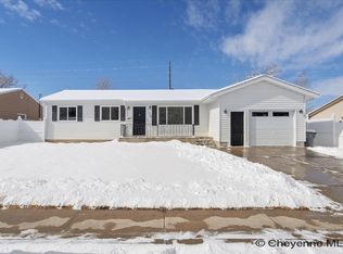 720 Baldwin Dr, Cheyenne, WY 82001